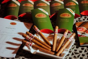 La Flor de Cano Selectos No.3 arrives